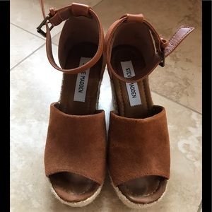 Steve Madden Jaylen Platform Sandals